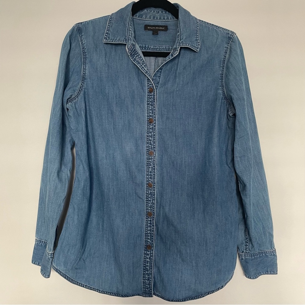 Banana Republic Classic Denim Shirt